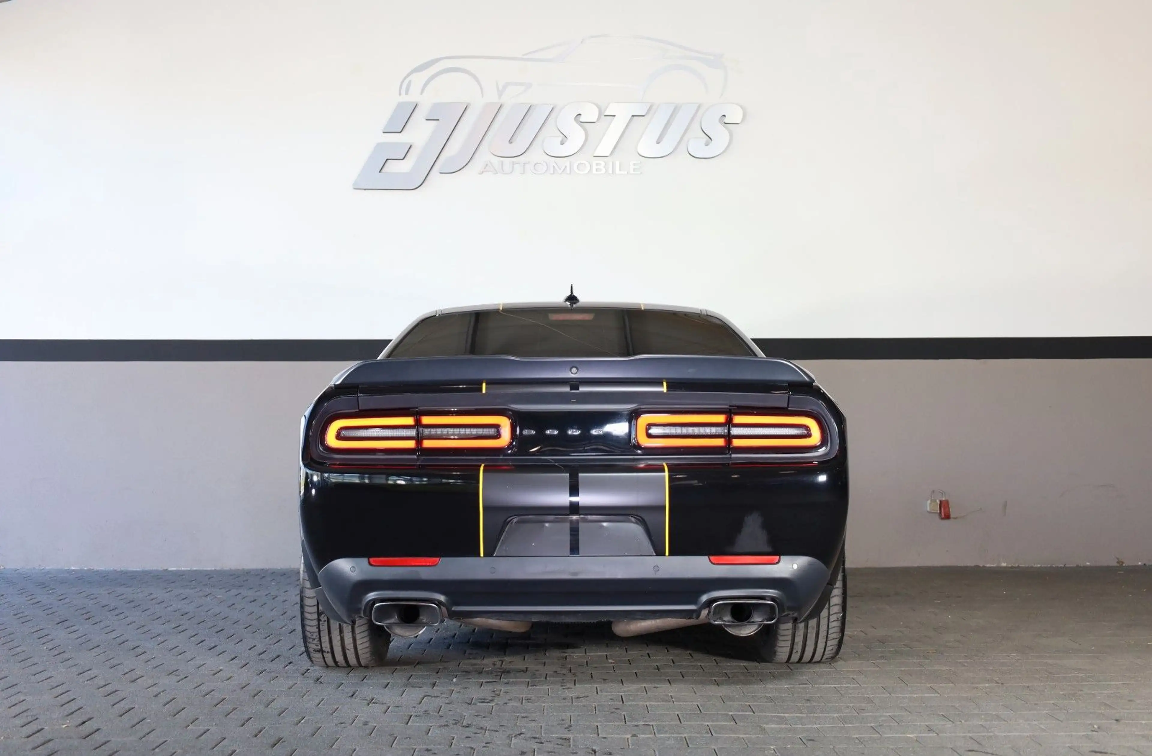 Dodge Challenger 6.4 SRT ScatPack/Alpine/PerfPages/R20 — photo 5