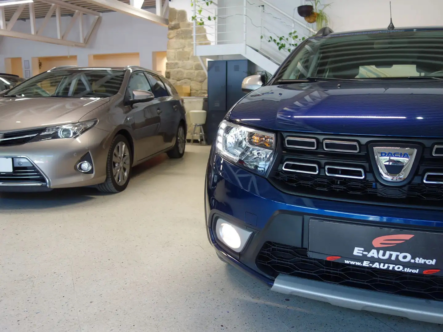 Dacia Logan MCV Stepway TCe *ERSTBESITZ *SONDERMODELL *KAMERA Blau - 2