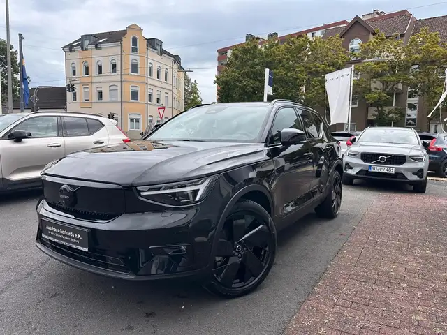 Volvo EX40