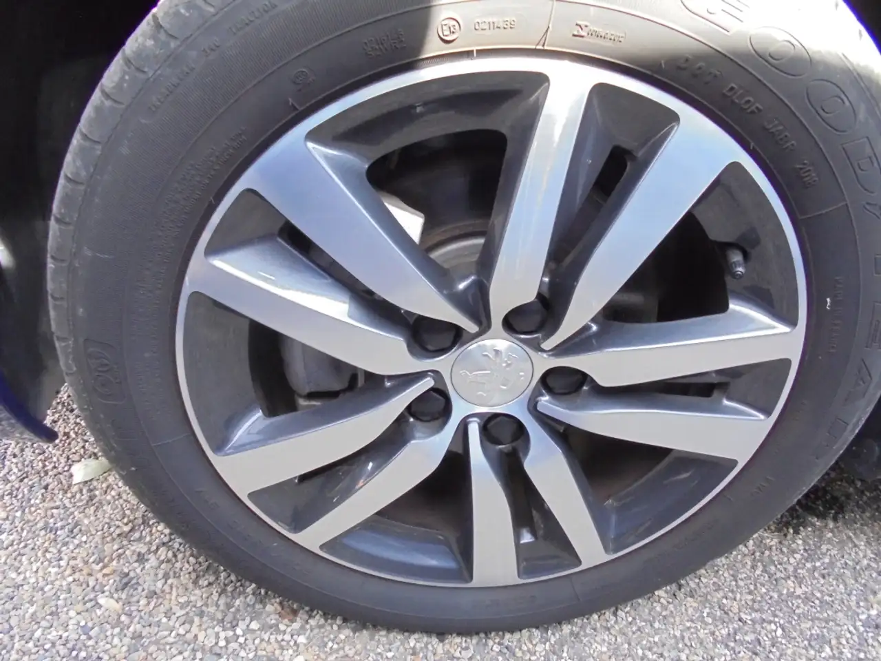 Peugeot 308 308 — photo 10