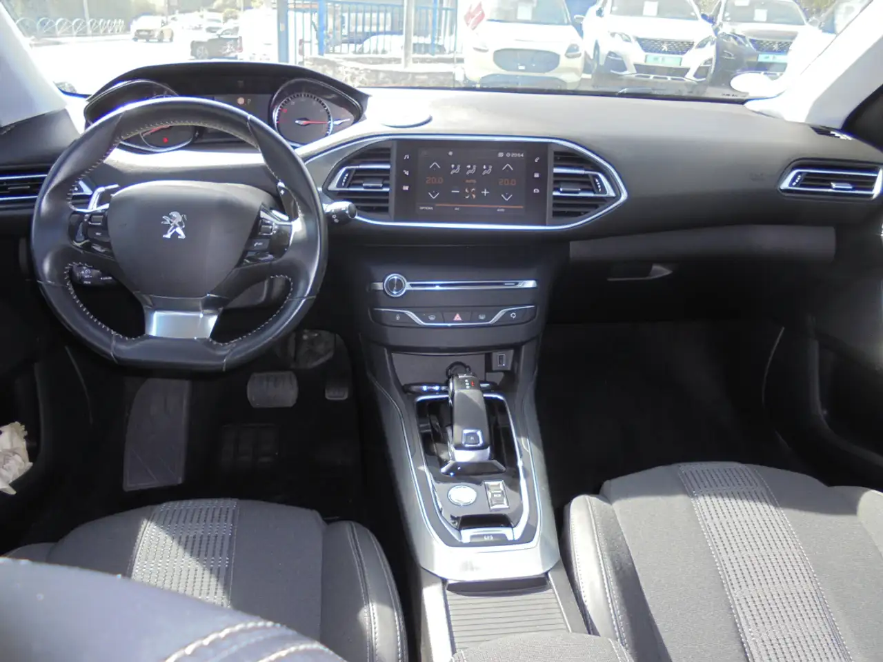 Peugeot 308 308 — photo 5