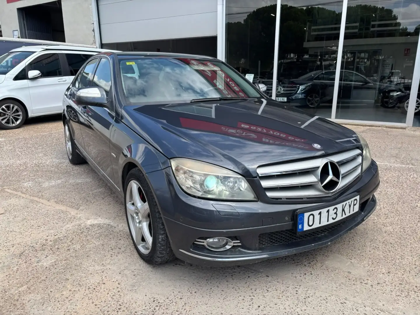 Mercedes-Benz C 320 320CDI Avantgarde 4M Aut. Schwarz - 1