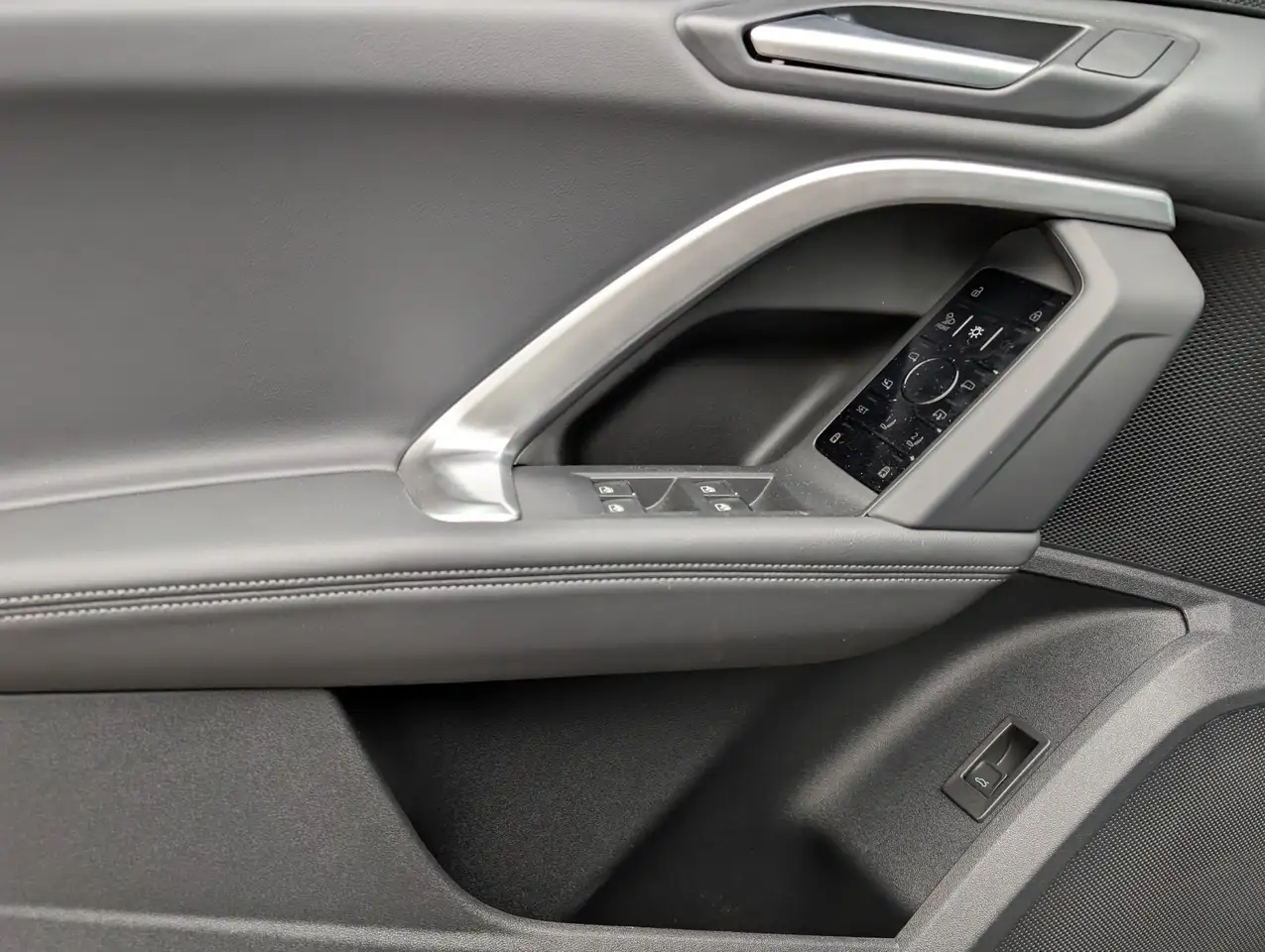 Audi Q5 снимка Audi Q5