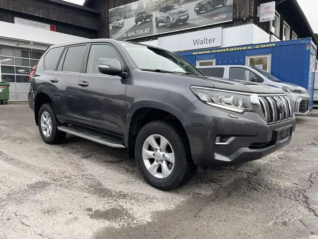 Toyota Land Cruiser Landcruiser 2,8 D-4D 4WD Elegance Aut.