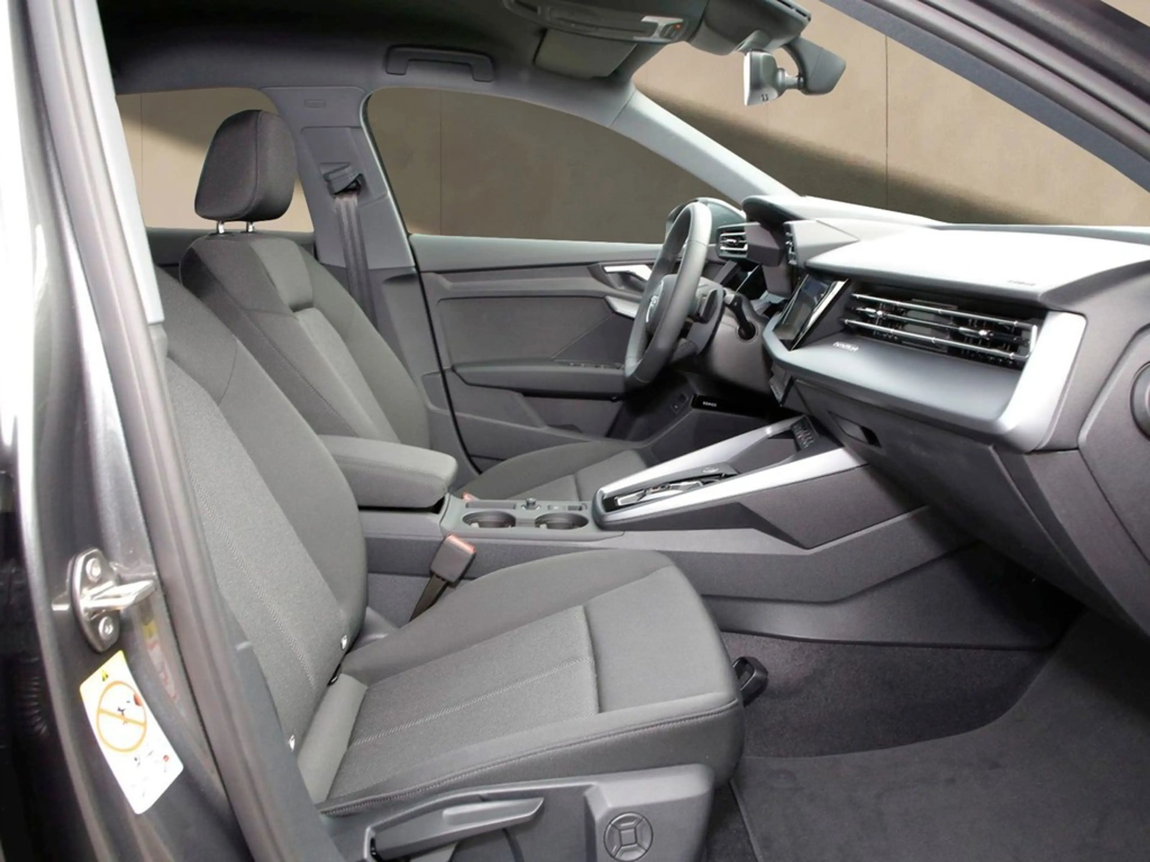 Audi A3 Sportback TFSI quattro S line 18"LM*LED*NAVI*Hu... — photo 11