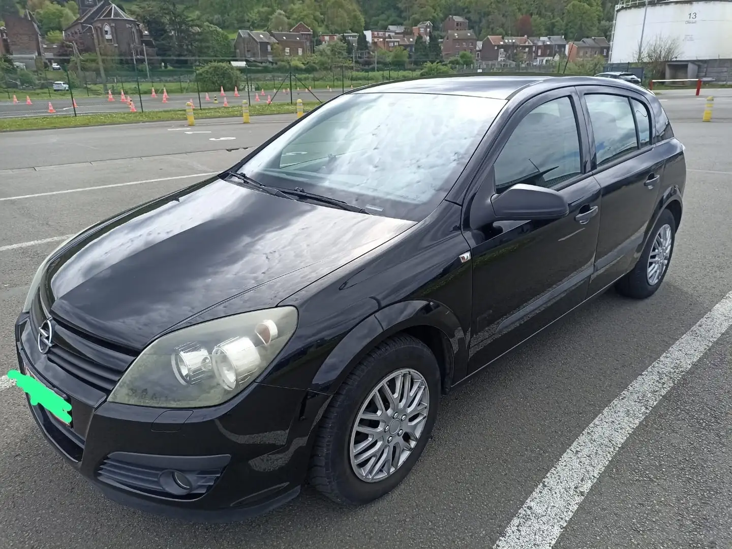 Opel Astra 1.4i XE 16v Comfort Noir - 1