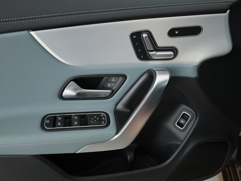 Mercedes-Benz CLA 250 AMG*LED*Sound*Navi*Sitzhzg*Kamera*Memory — photo 20
