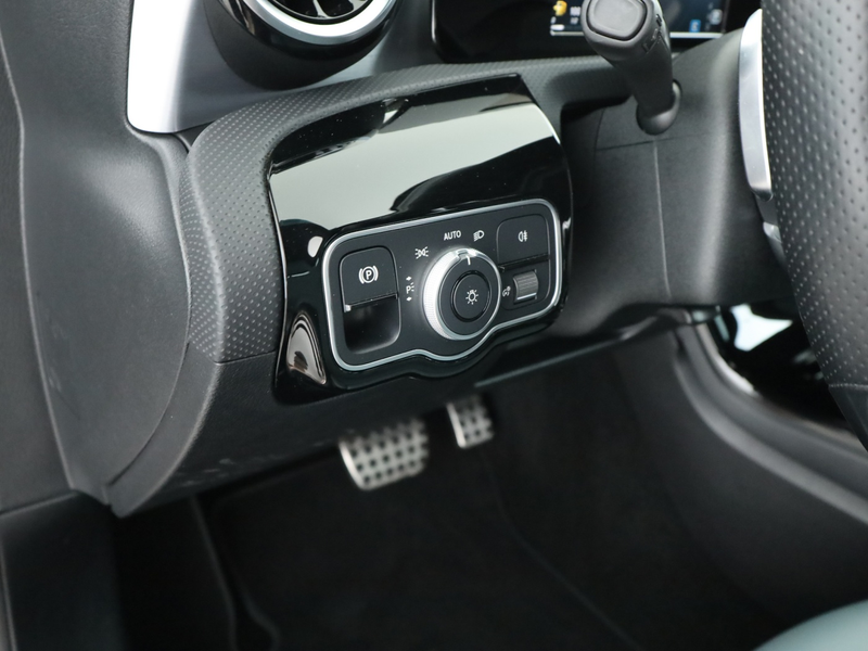 Mercedes-Benz CLA 250 AMG*LED*Sound*Navi*Sitzhzg*Kamera*Memory — photo 24