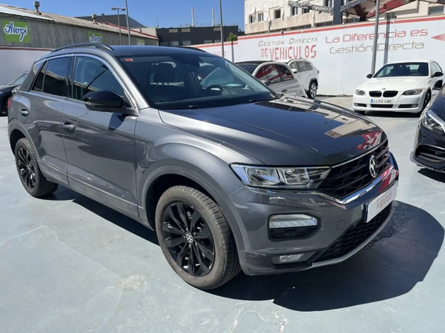 Volkswagen T-Roc 2.0TDI Advance DSG7 Gris - 1