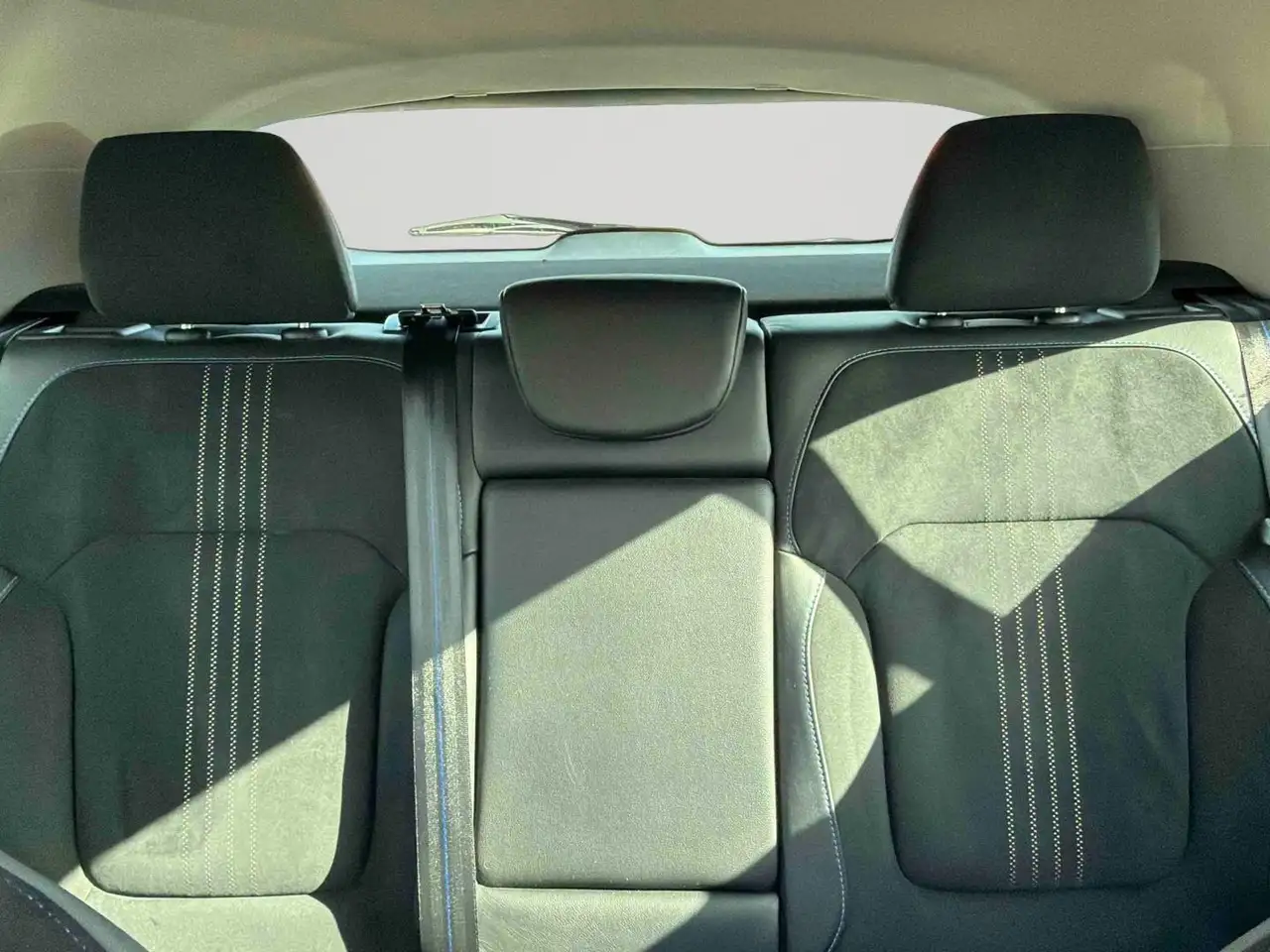 Renault Megane Berline — photo 20