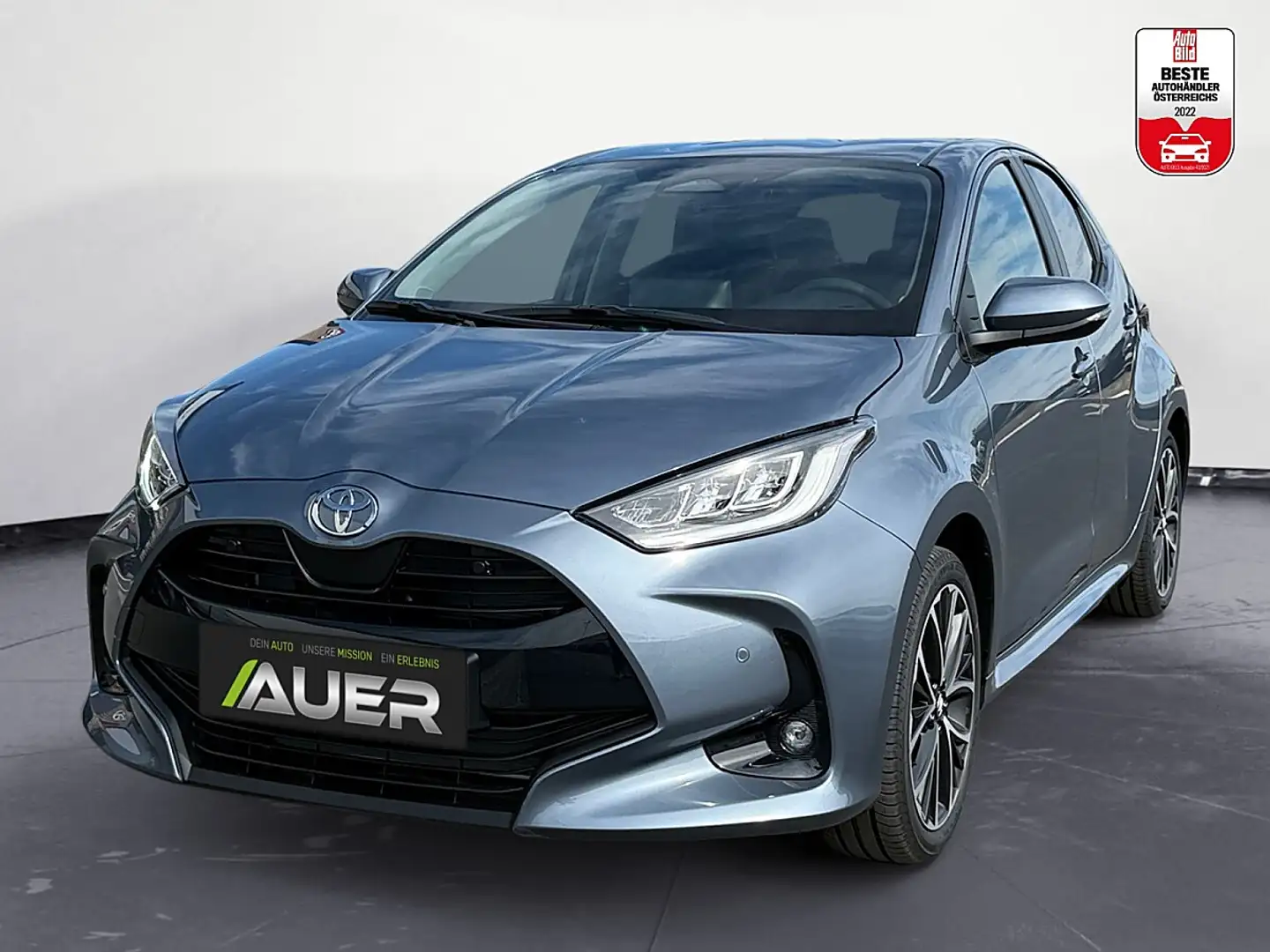 Toyota Yaris 1,5 Hybrid Teamplayer CVT 116PS |+Technik Paket... Grau - 1