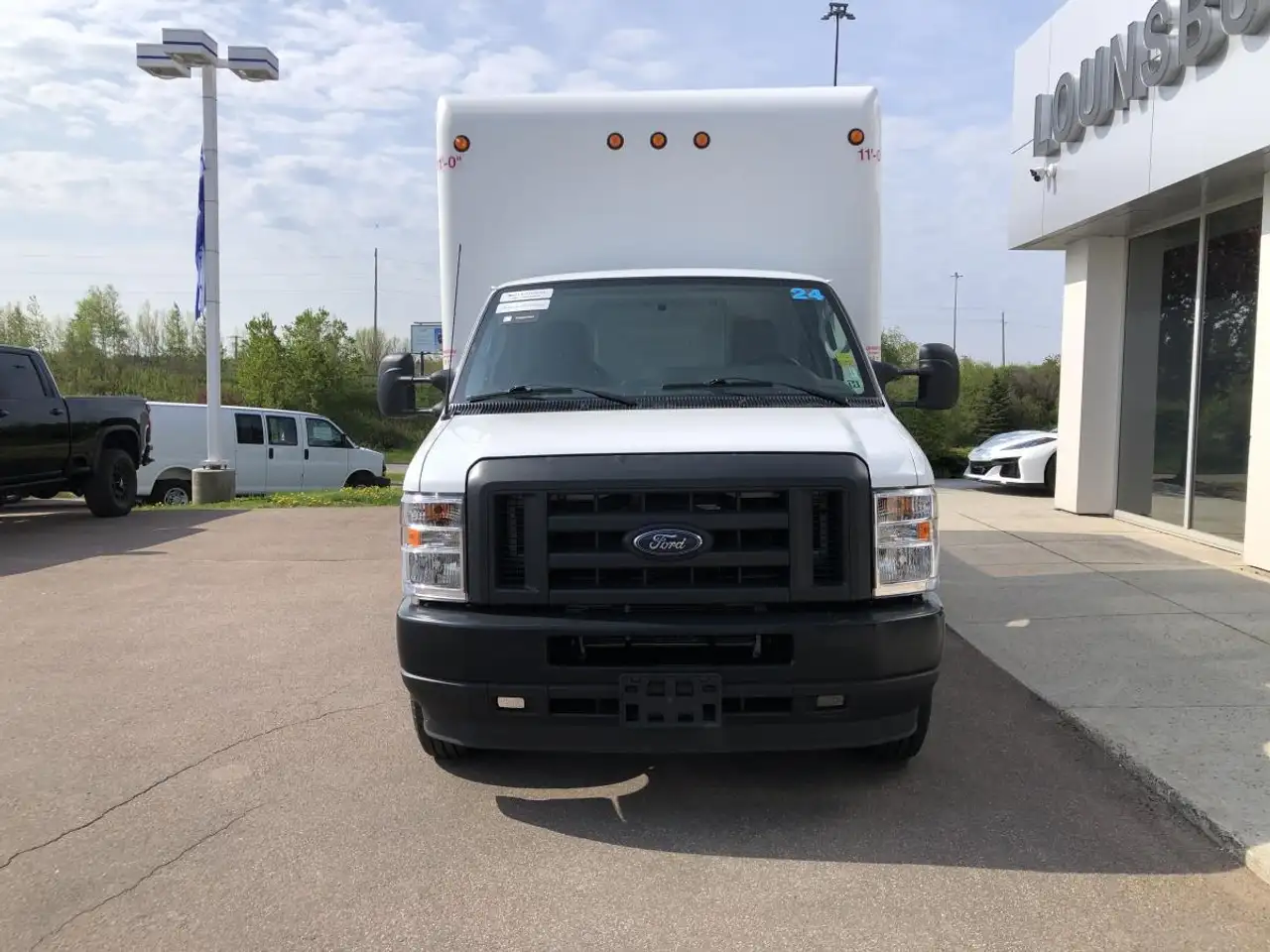 Ford E-Series photo Ford E-Series