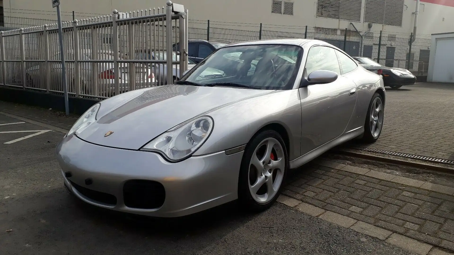 Porsche 911 4S NAVI LEDER MEMORY EL SD ESD SZH GEPFLEGT Silber - 1