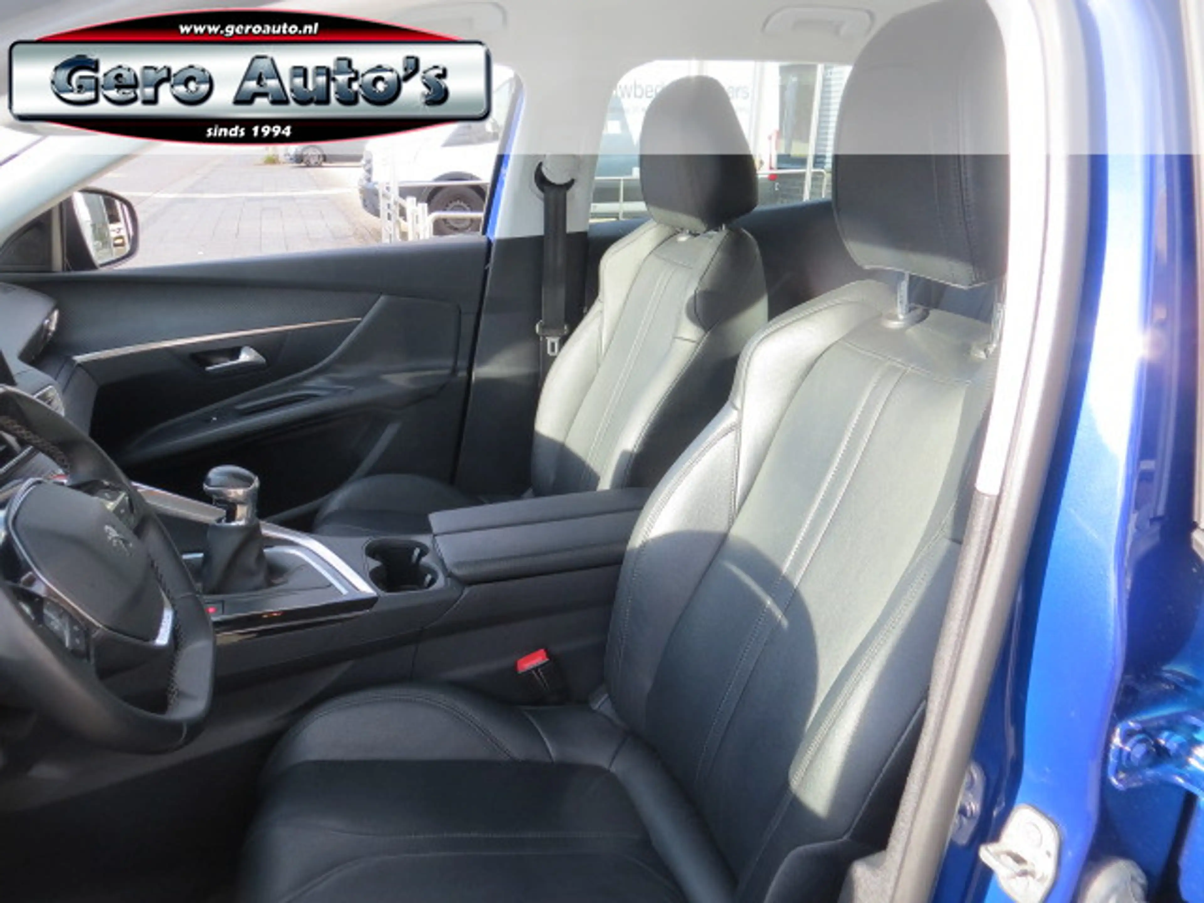Peugeot 3008 1.2 PureTech Blue Lease Executive vol leder trekha — photo 4