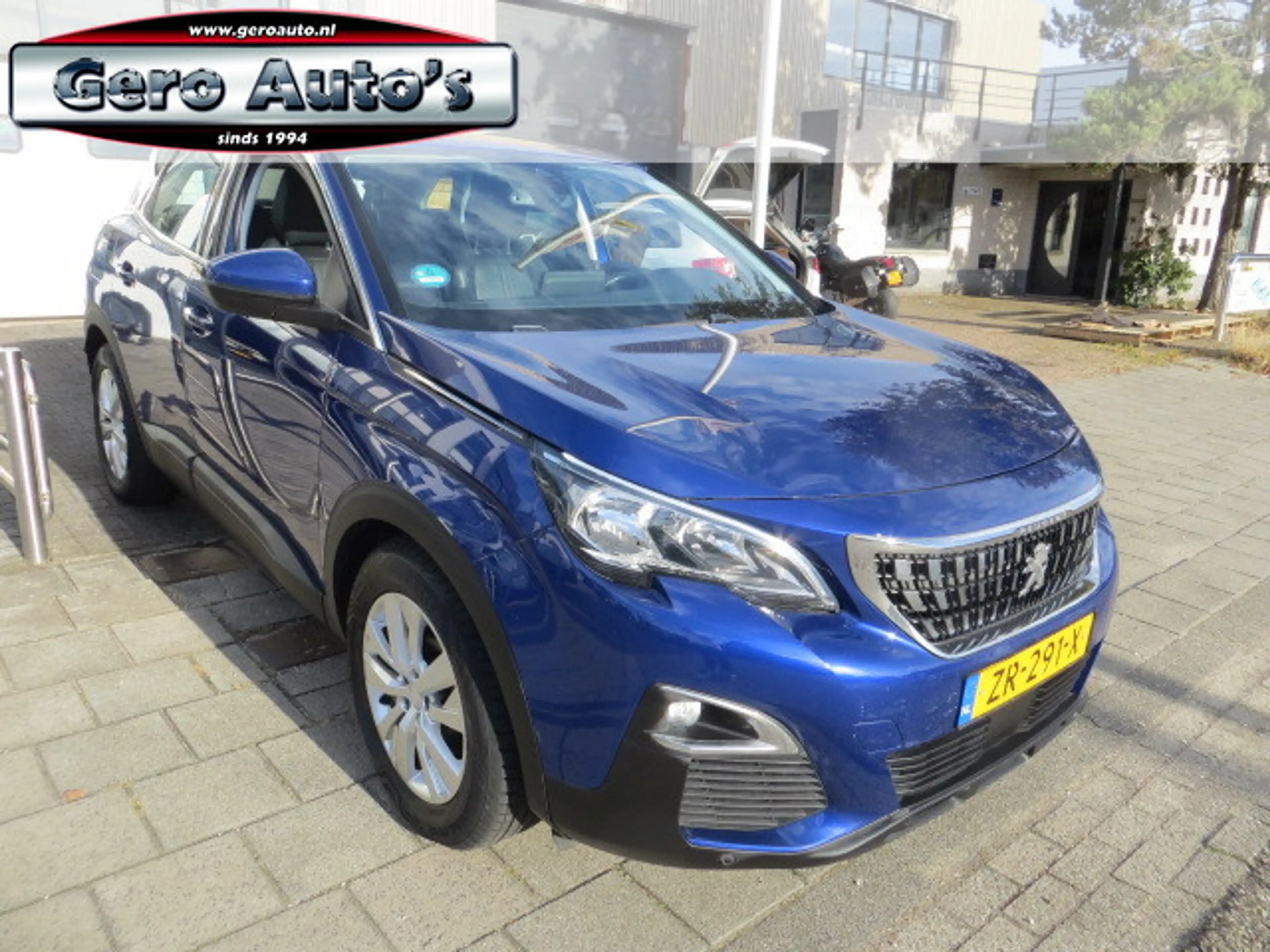Peugeot 3008 1.2 PureTech Blue Lease Executive vol leder trekha — photo 14
