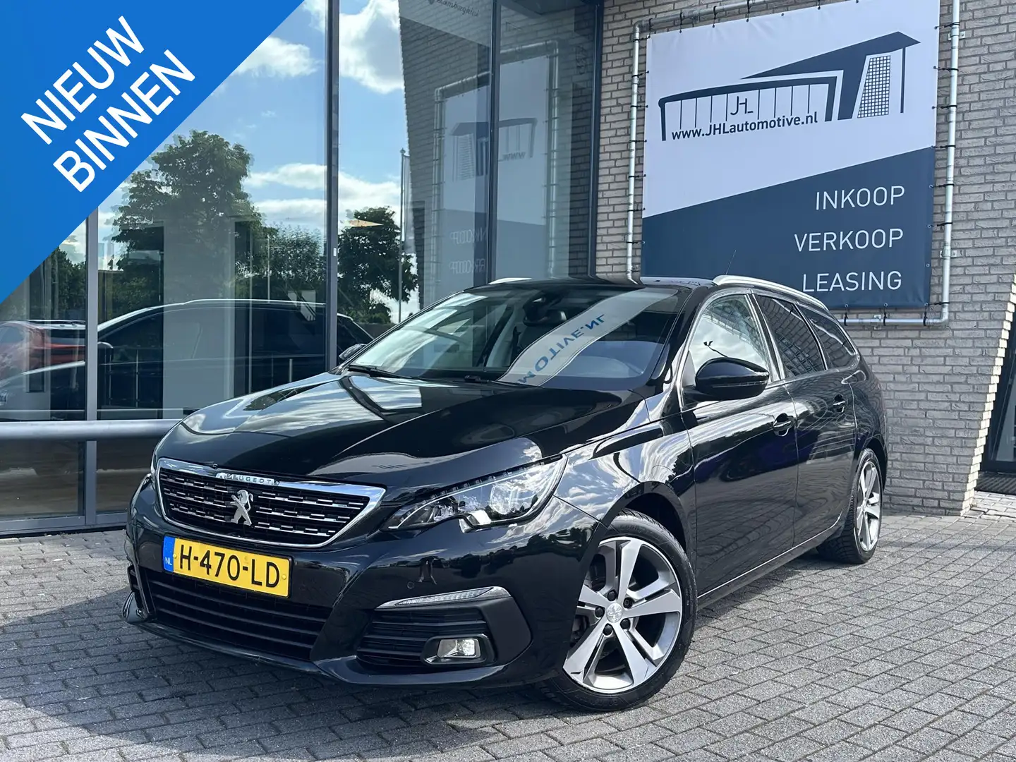 Peugeot 308 SW 1.2 PureTech Blue*ECC*CRUISE*NAVI*PANO Zwart - 1