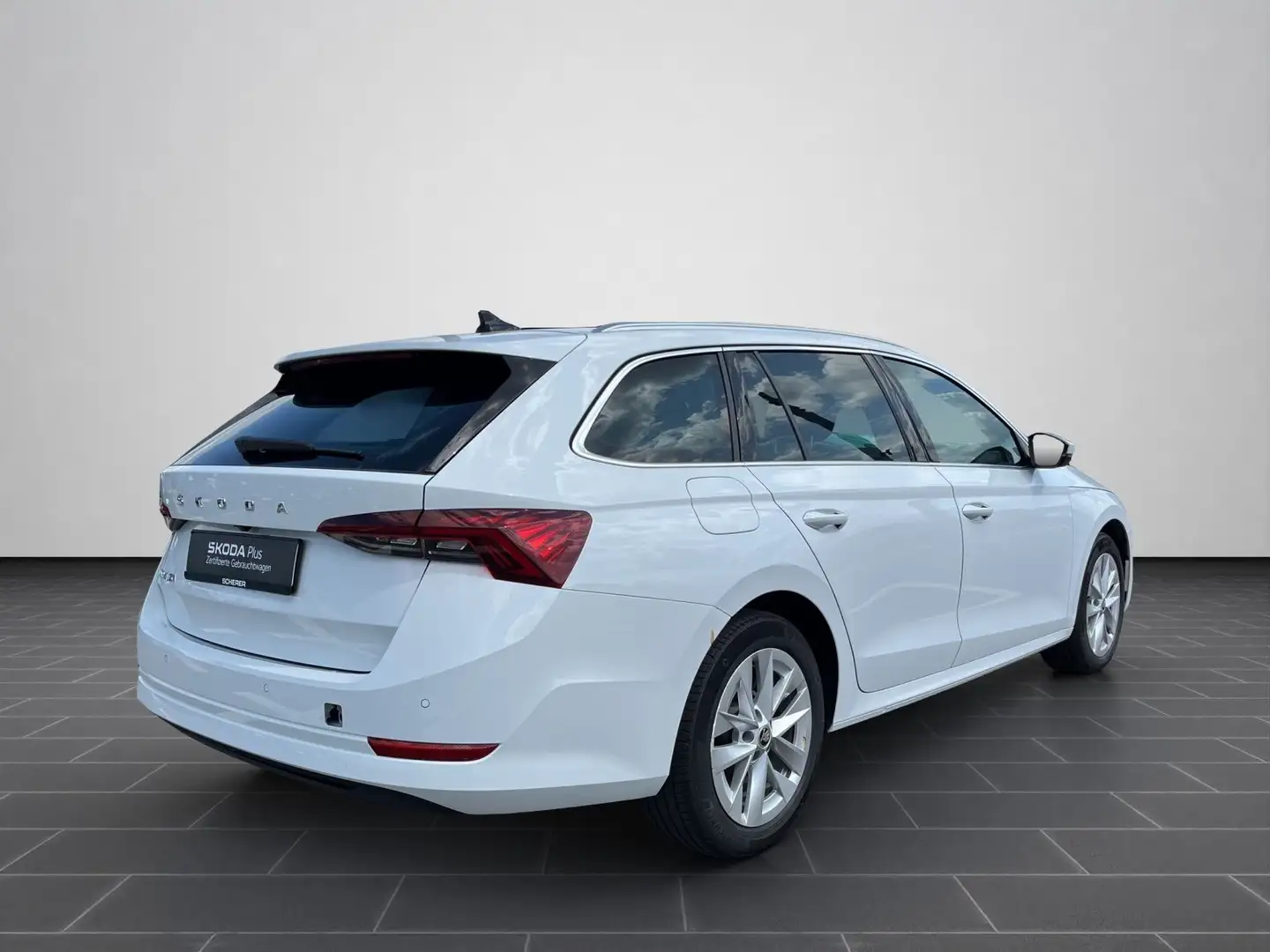 Skoda Octavia Combi Style 1.5 TSI MATRIX NAVI RFK ACC Weiß - 2