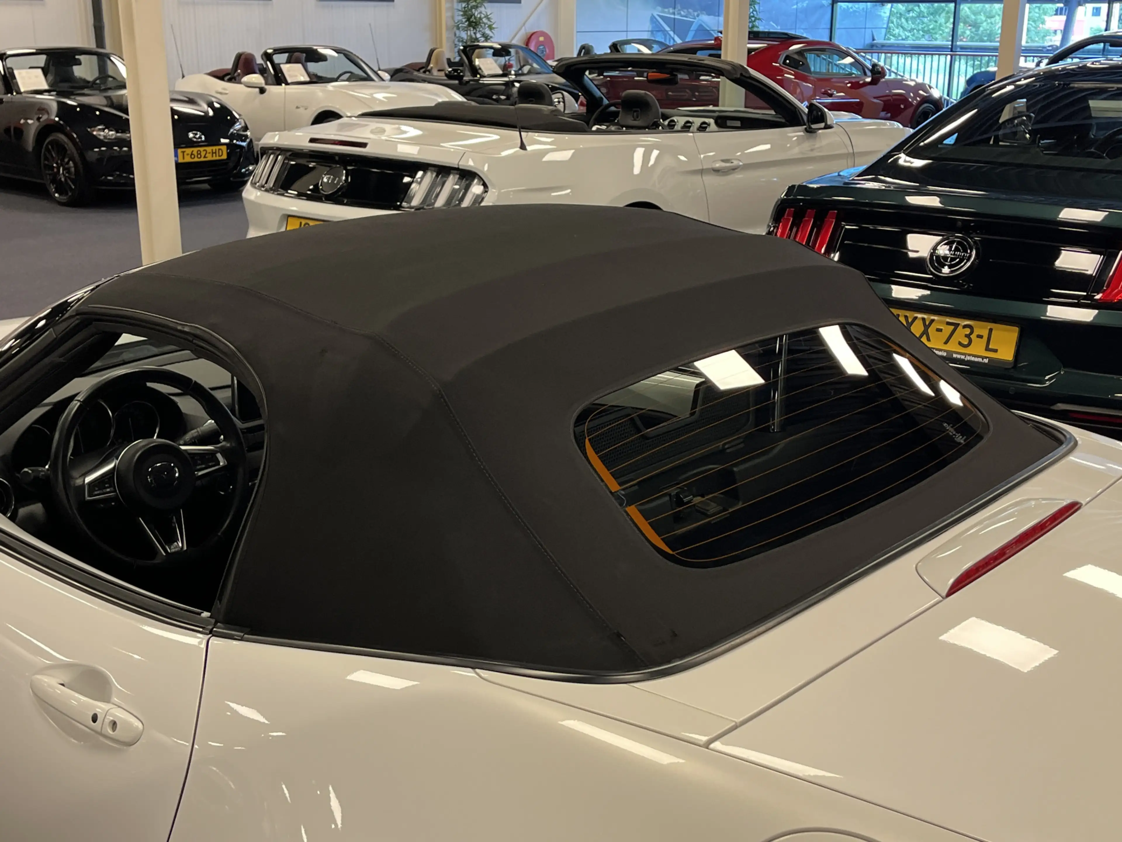 Mazda MX-5 ND Roadster 1.5 SkyActiv-G 131PK GT-M Bose Sportsp — photo 42