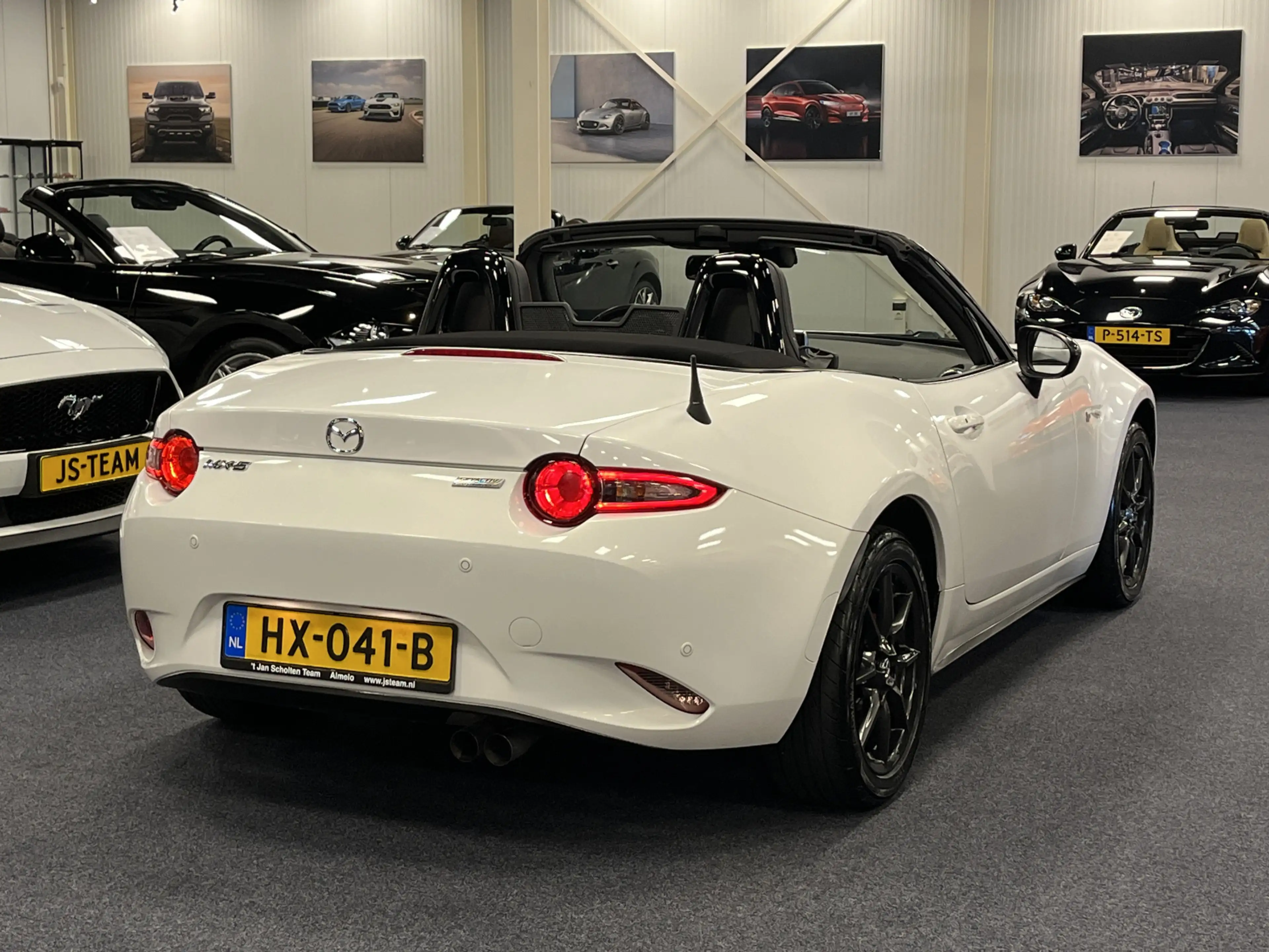 Mazda MX-5 ND Roadster 1.5 SkyActiv-G 131PK GT-M Bose Sportsp — photo 12