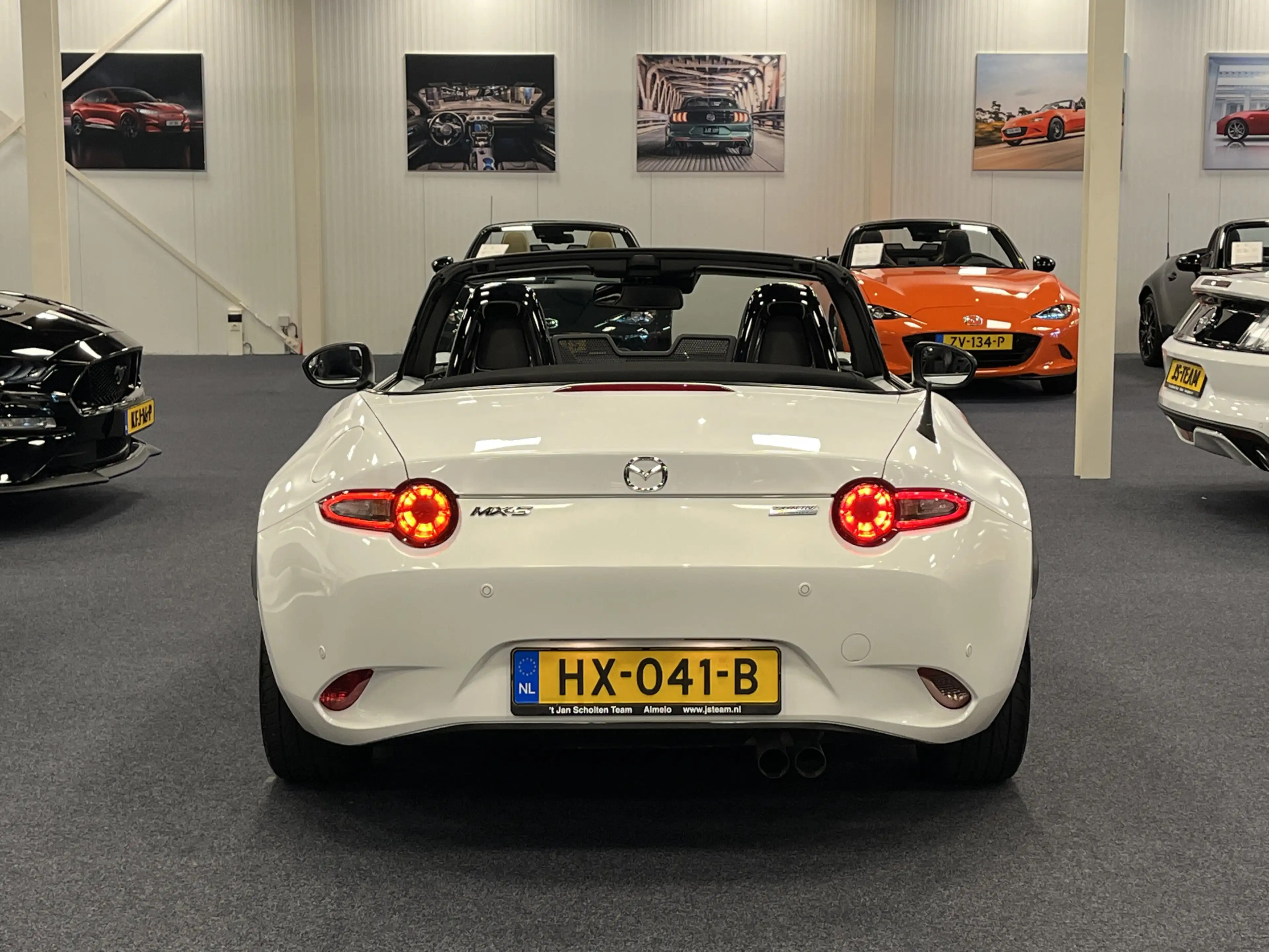 Mazda MX-5 ND Roadster 1.5 SkyActiv-G 131PK GT-M Bose Sportsp — photo 9