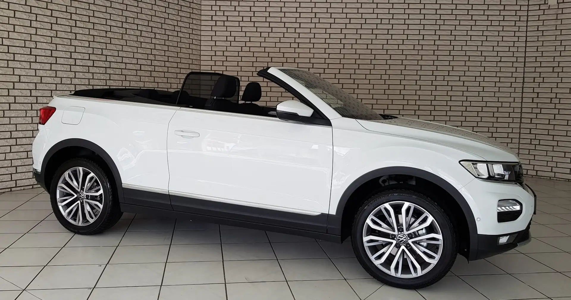 Volkswagen T-Roc Cabriolet Style 1.5 TSI DSG Blanc - 2