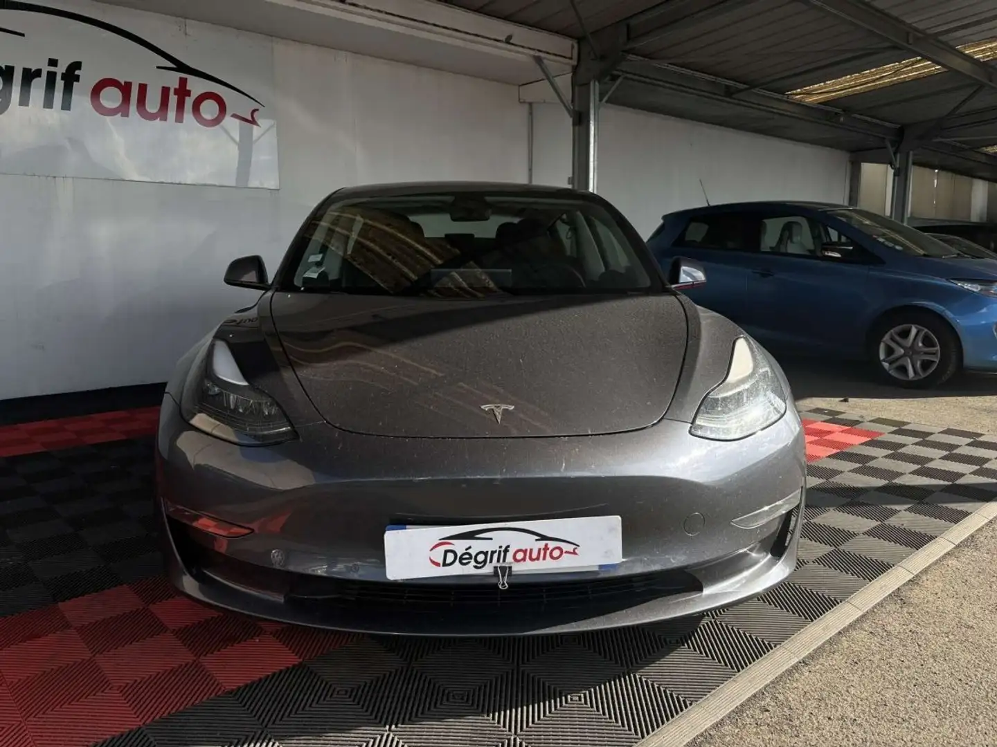 Tesla Model 3 Performance AWD Gris - 2