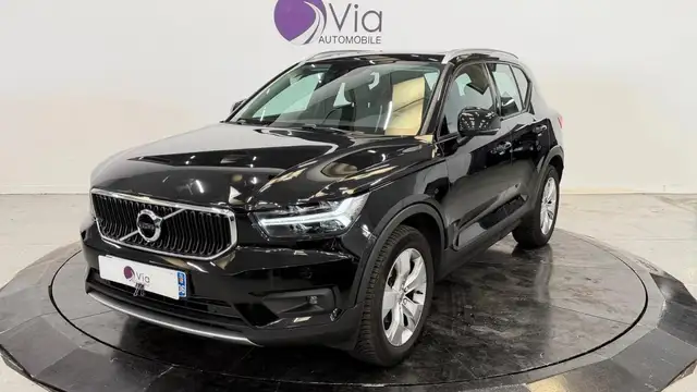 Volvo XC40 T3  163 cv Momentum / CAMERA RECUL / GPS / BLUETOOTH