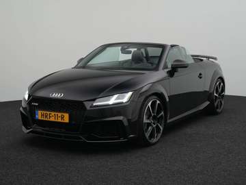 TT RS 2.5 TFSI quattro , Keramische remmen , grote Carbon pakket , werkelijk alle fabrieksopties. Geen OPF. Nieuwstaat.