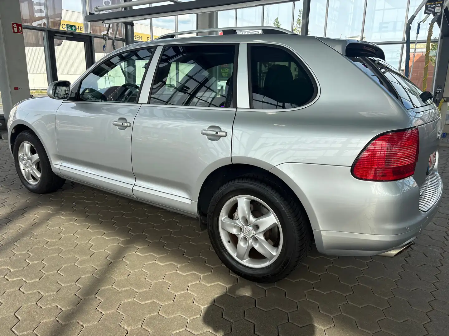Porsche Cayenne S-LUFT-SSD-NAVI-VOLLEDER-KEYLESS-BOSE-2x MEMORY- Silber - 1