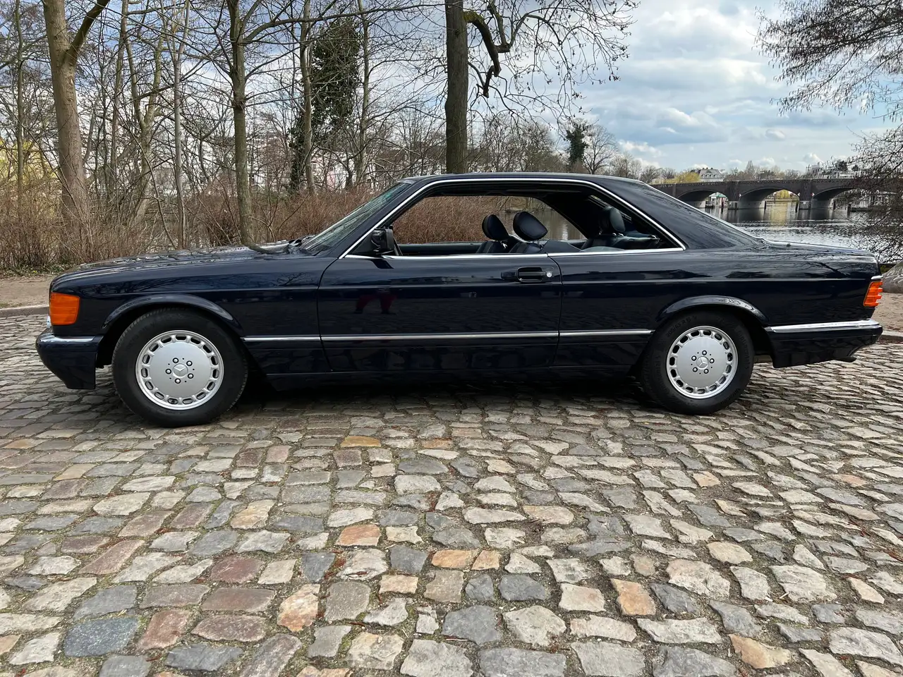 Mercedes-Benz 560 SEC, foto 8