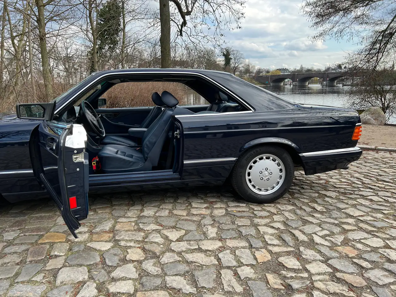 Mercedes-Benz 560 SEC, foto 11