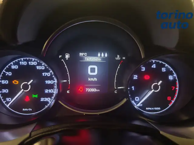 Fiat 500x view 13