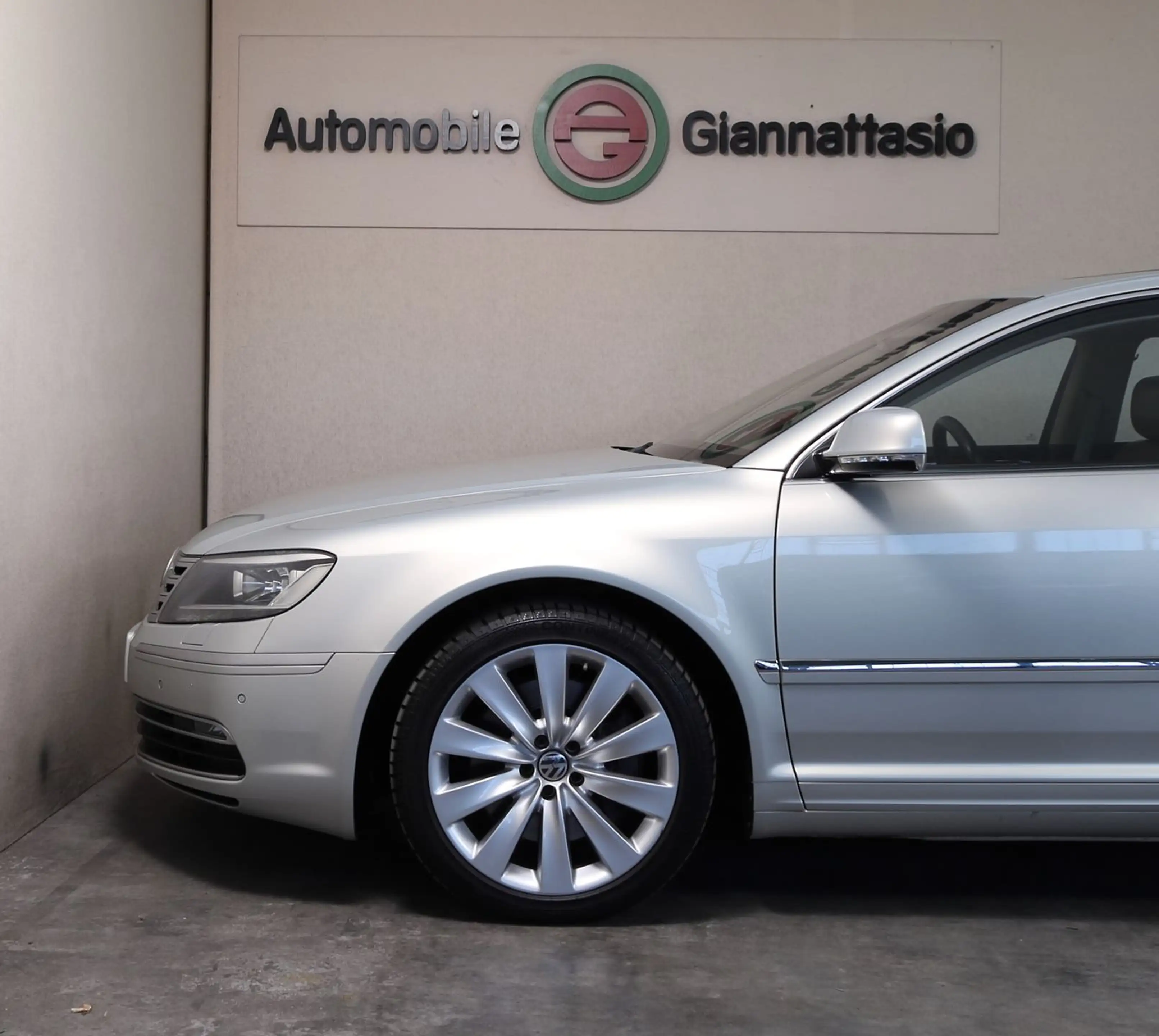 Volkswagen Phaeton V6 TDI 5-Sitzer 4Motion*Exclusiv*4x Mass — photo 5