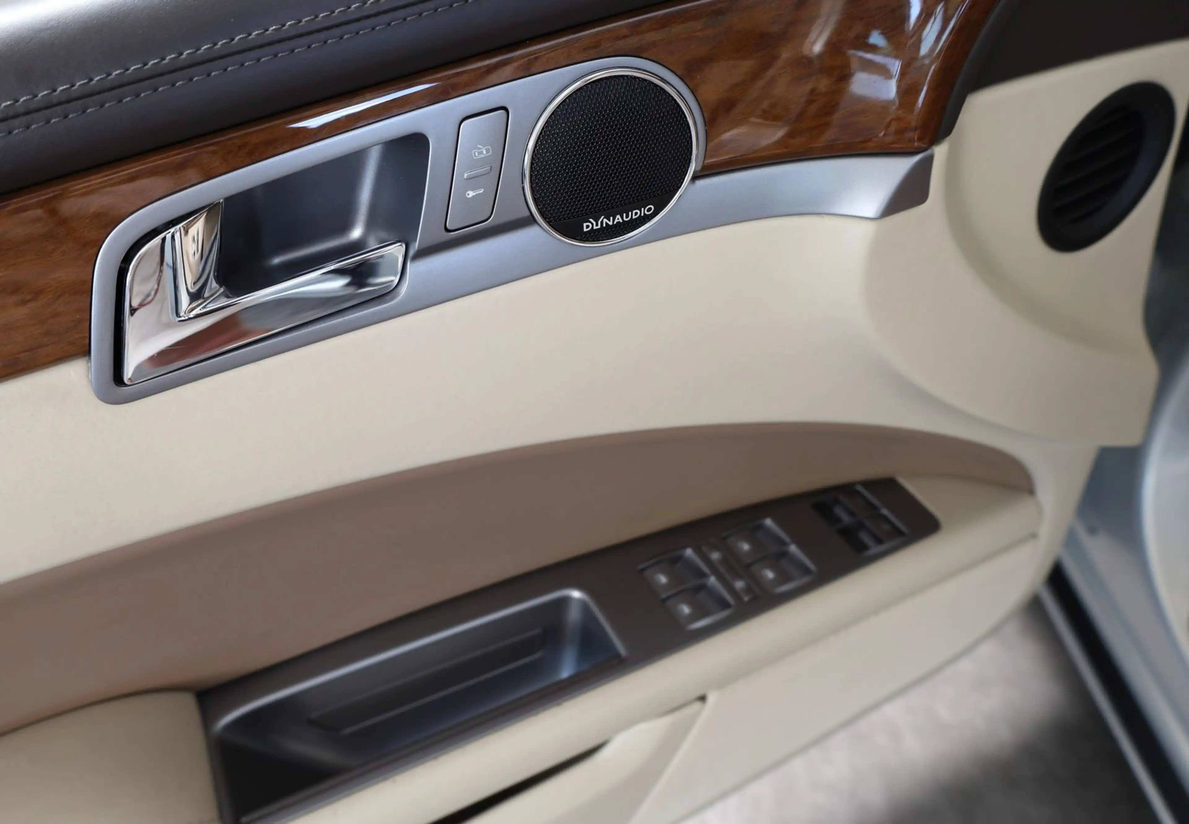 Volkswagen Phaeton V6 TDI 5-Sitzer 4Motion*Exclusiv*4x Mass — photo 14