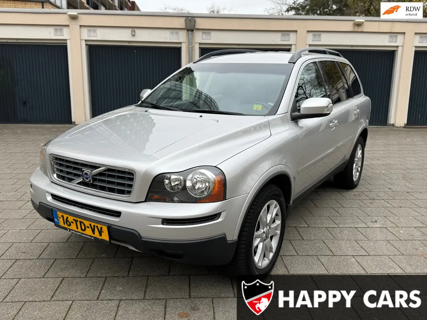 Volvo XC90 2.5 T Momentum, 7 PERS, LEER , NIEUWE APK Gris - 1