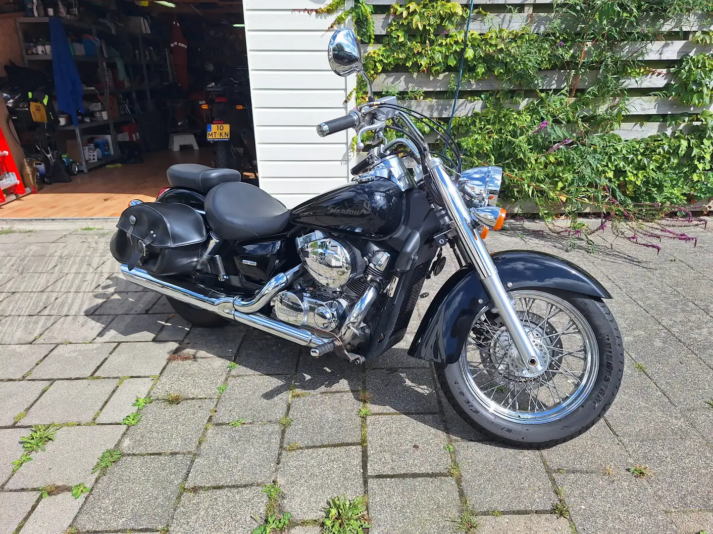 Honda Shadow 750 Noir - 2