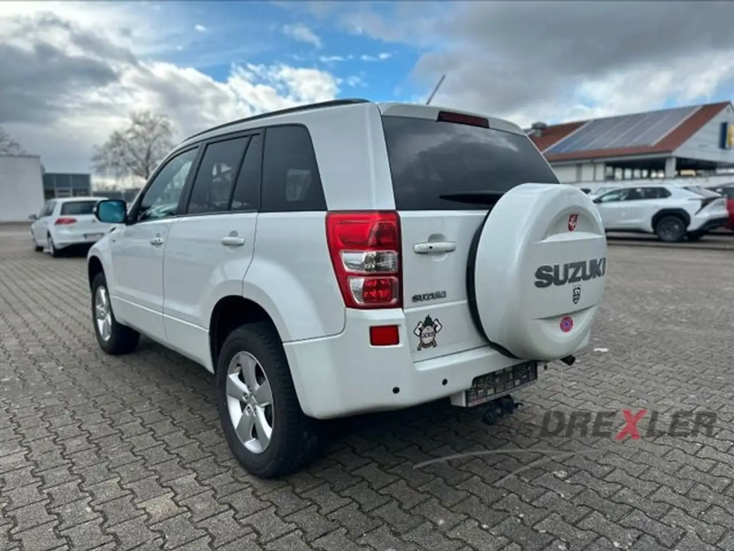 Suzuki Grand Vitara 1.9 DDIS Comfort 50 MM höher Leder Weiß - 2