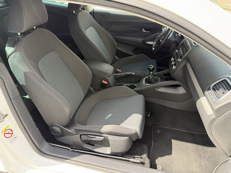 Volkswagen Scirocco Scirocco 1.4 TSI — photo 8