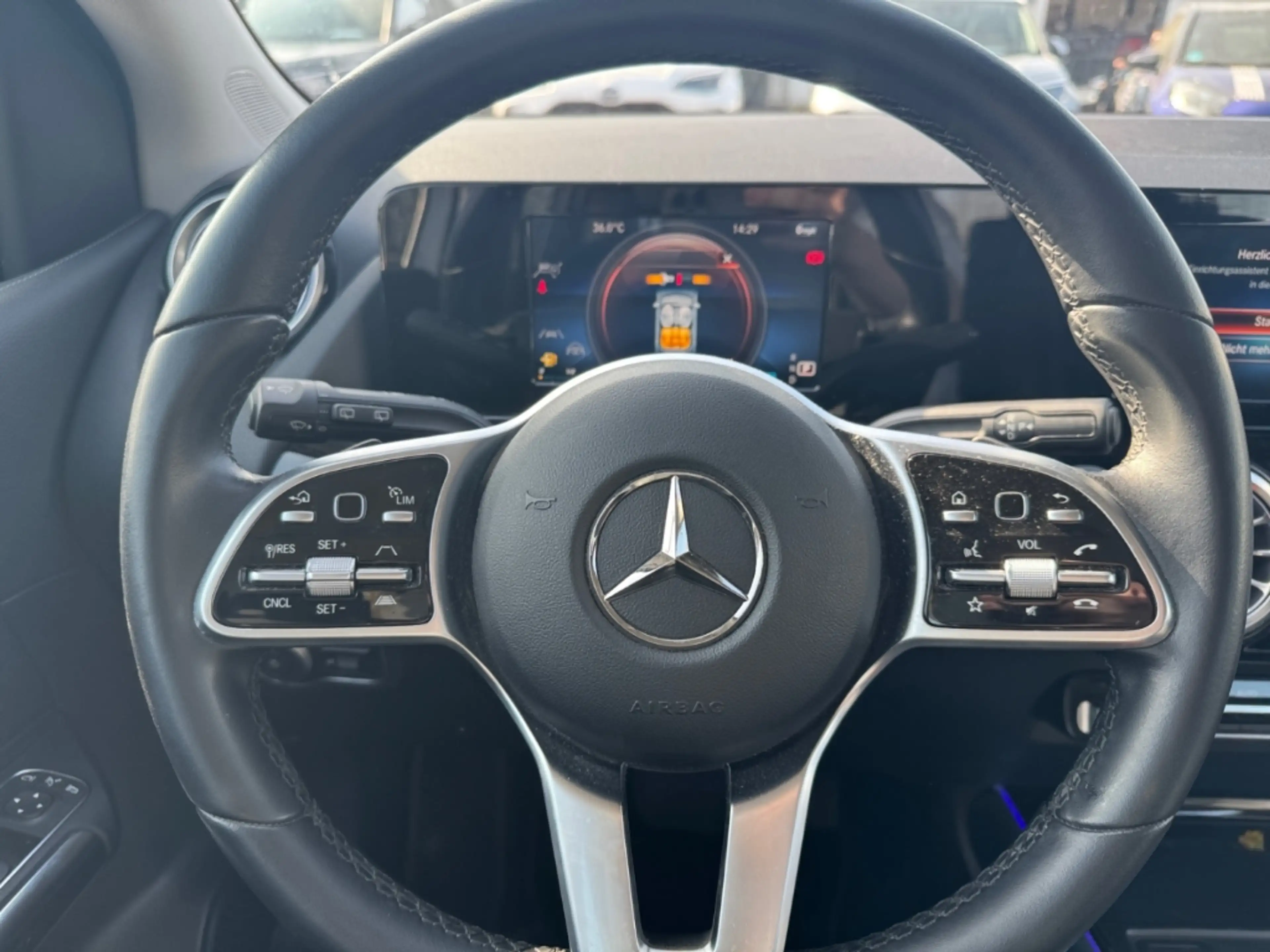 Mercedes-Benz B 220 d 8G-DCT Progressive *LED*AHK*WKR*DISTRO* — photo 12