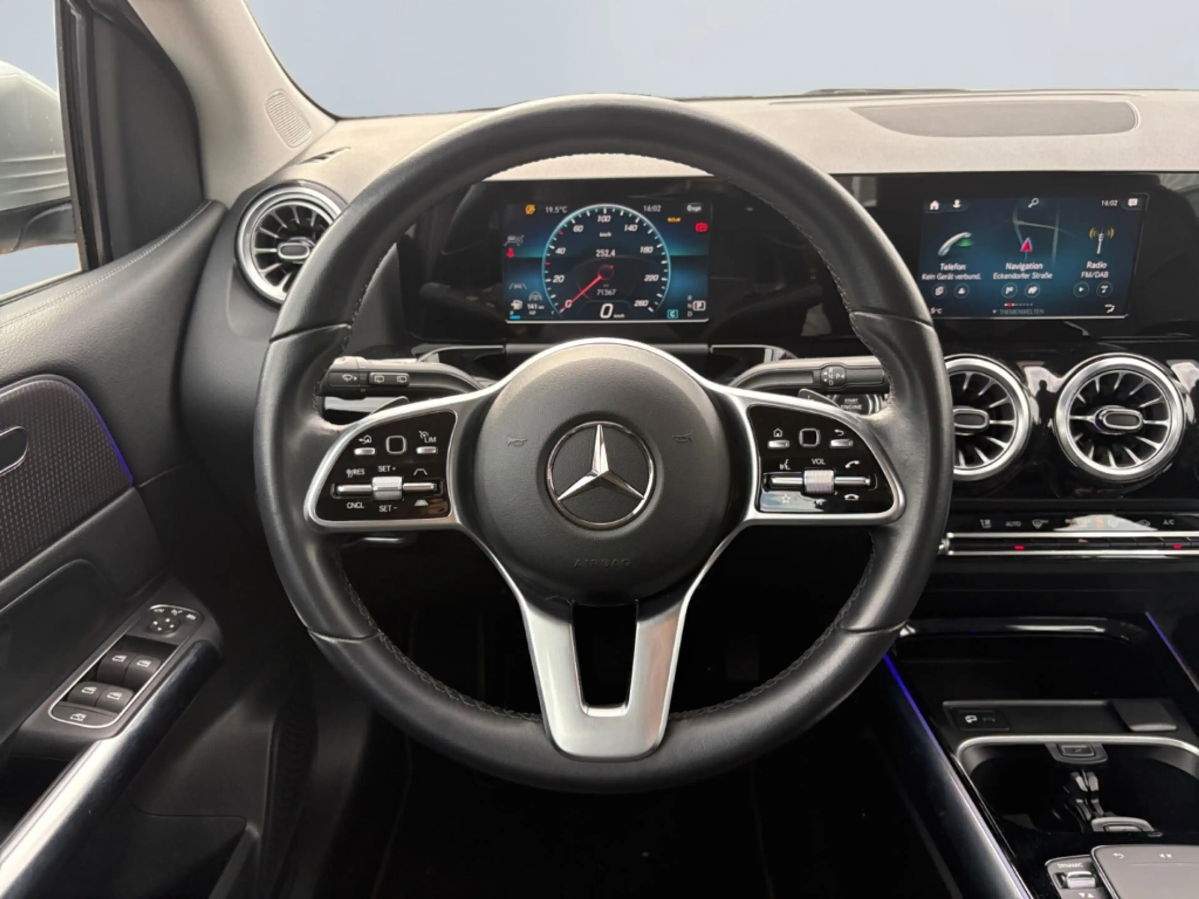 Mercedes-Benz B 220 d 8G-DCT Progressive *LED*AHK*WKR*DISTRO* — photo 12