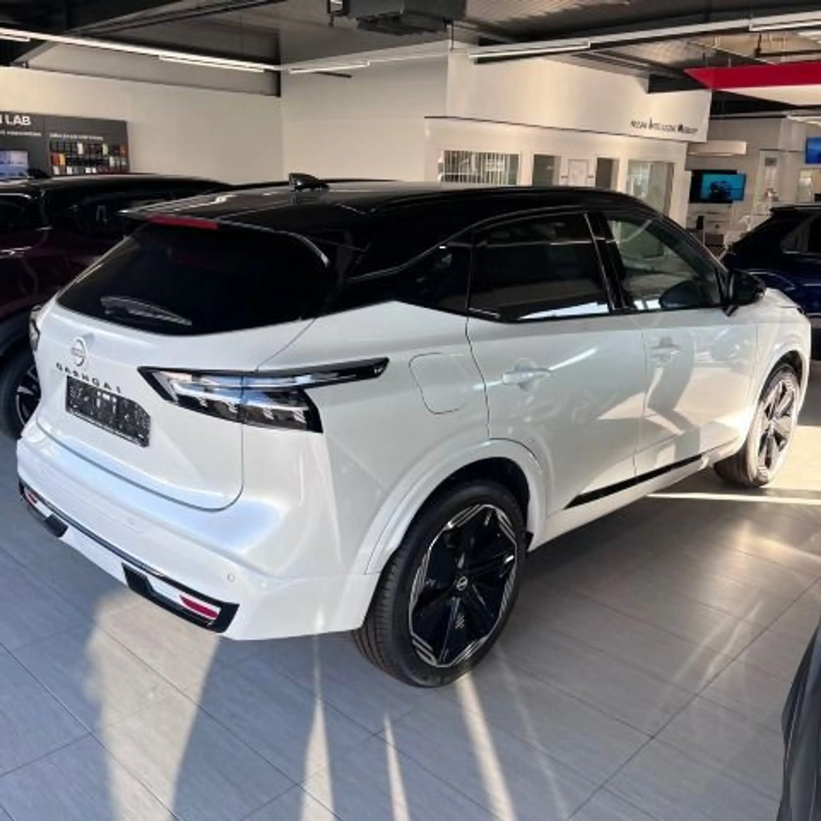 Nissan Qashqai 1.3 DIG-T MHEV N-Design — photo 4