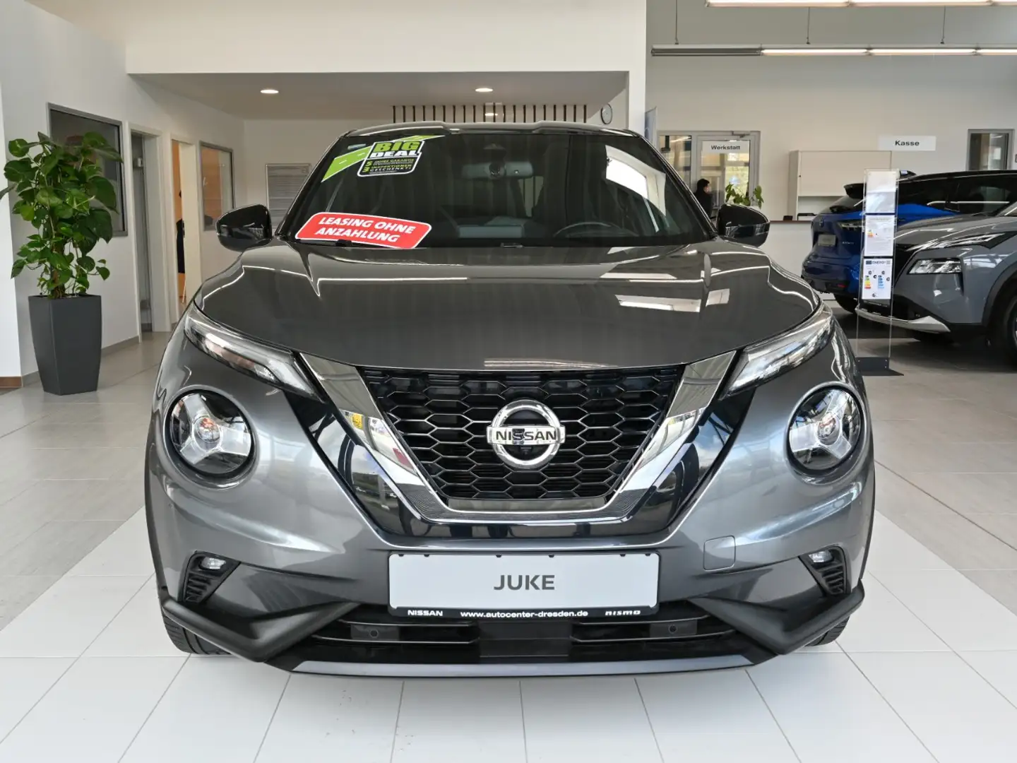 Nissan Juke 1.0DIG-T Tekna 360 FLA KAM SpurH SpurW Noir - 2