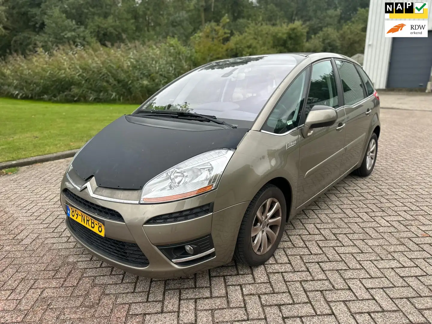Citroen C4 Picasso 1.6 VTi Ligne Business Bruin - 1