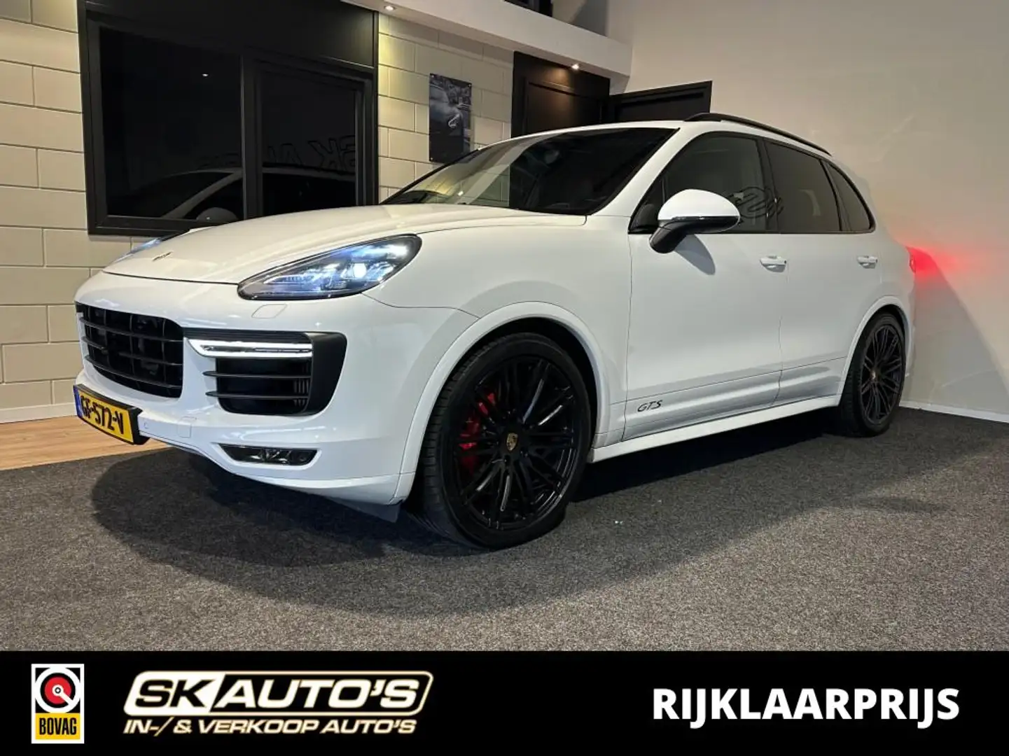 Porsche Cayenne 3.6 GTS l PANORAMA l 441PK l NAP l BOSE l SPORTCHR Wit - 1