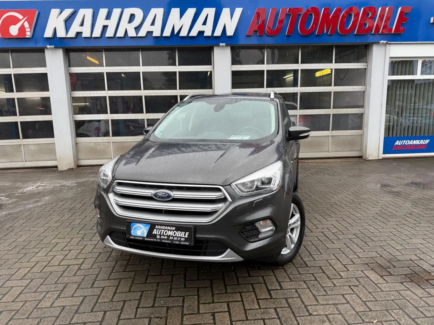 Ford Kuga Cool & Connect Grigio - 1