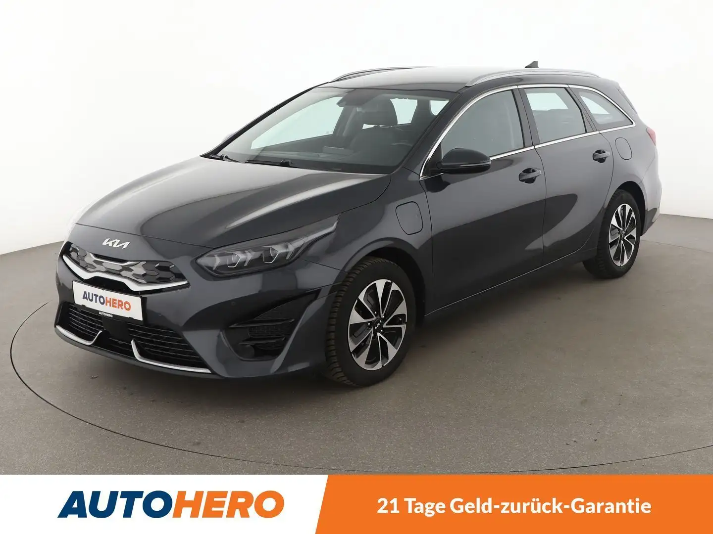 Kia Ceed / cee'd 1.6 Plug-in Hybrid Spirit Aut.*NAVI*LED*ACC*CAM* Grau - 1
