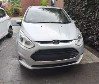 1.0 EcoBoost Titanium S&S