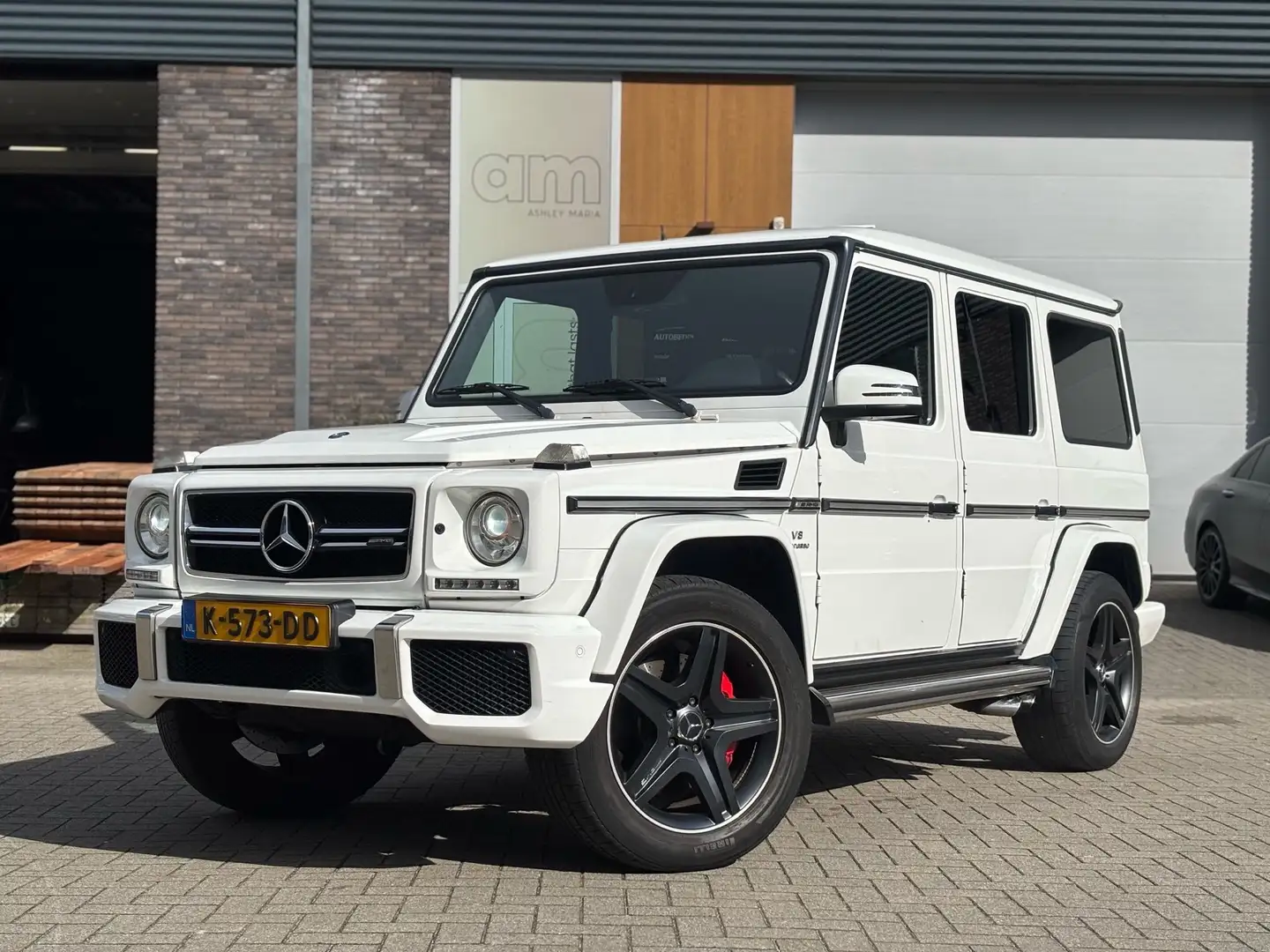 Mercedes-Benz G 63 AMG Alb - 1