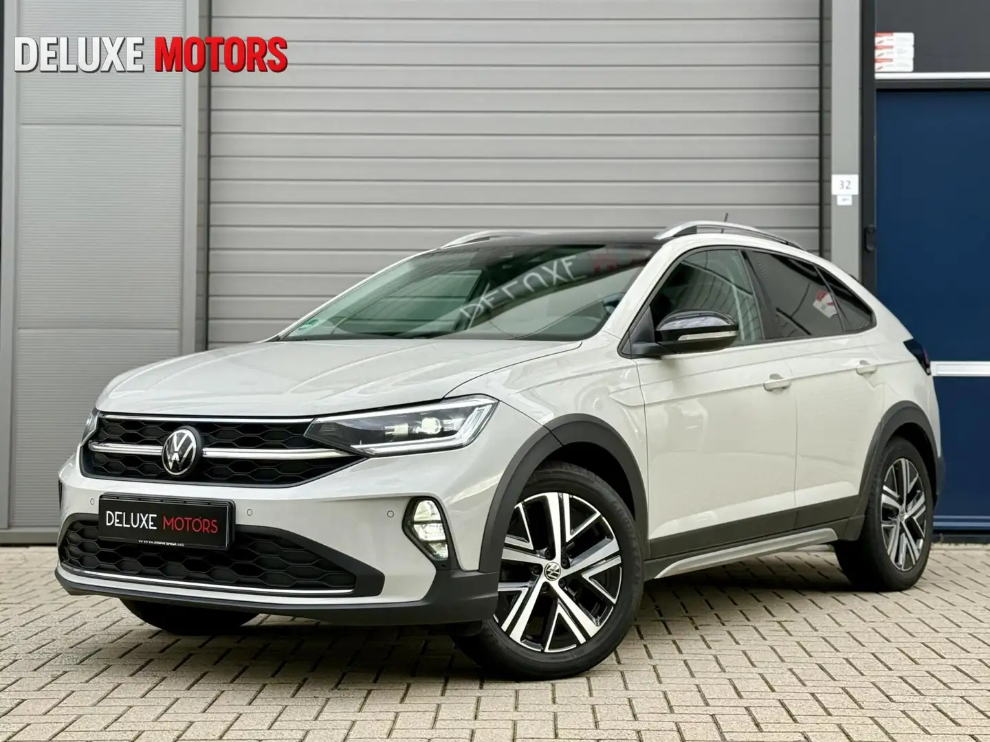 Volkswagen Taigo 1.0 TSI DSG Life Business I.Q|ACC|Carplay Grijs - 1