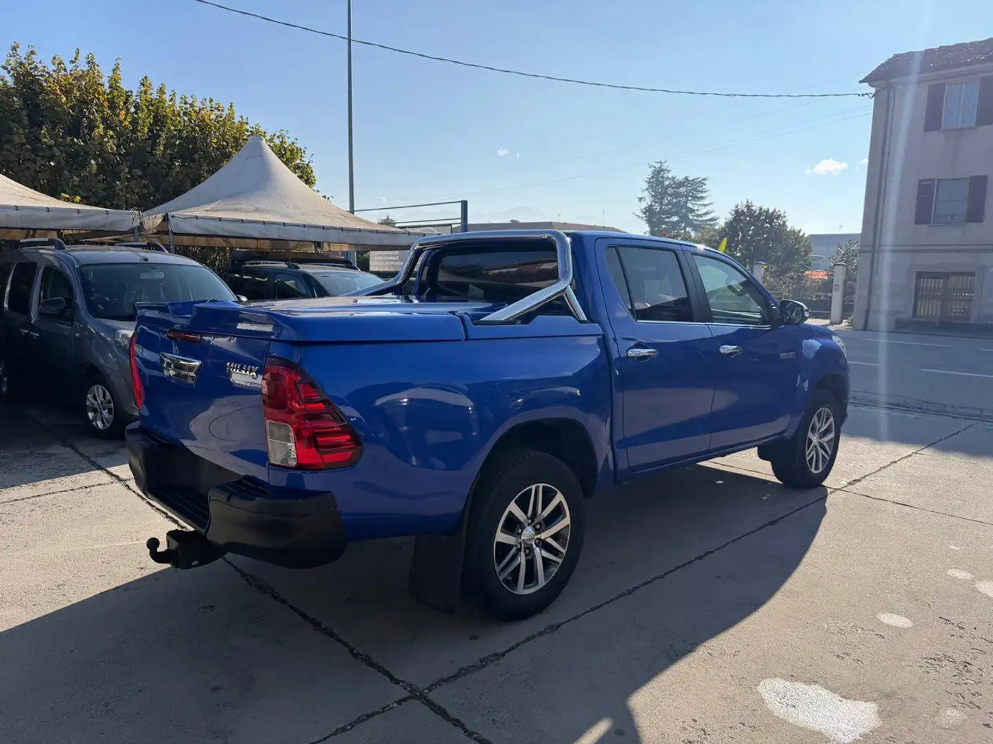Toyota Hilux Hilux 2.4 d-4d double cab Executive+ 4wd auto Blu/Azzurro - 2